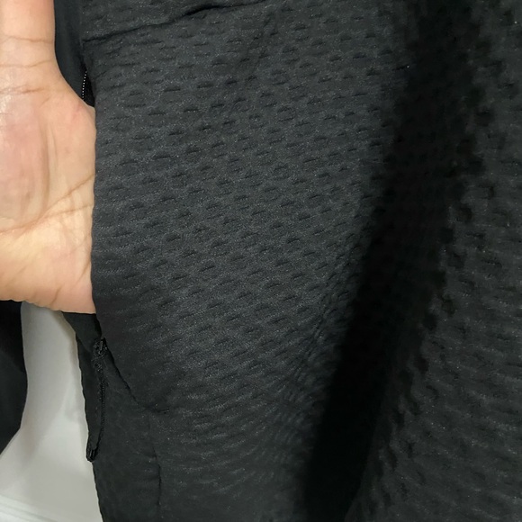 T7- ADIDAS + TERREX Black HONEYCOMB Sweatshirt - Picture 7 of 11